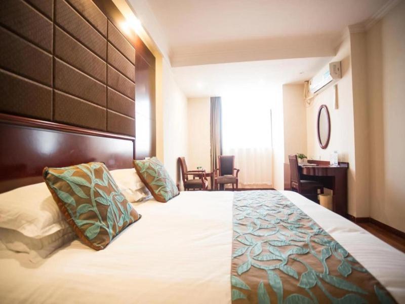 Greentree Inn Jiangsu Wuxi Dongting Leather City Express Hotel Екстериор снимка