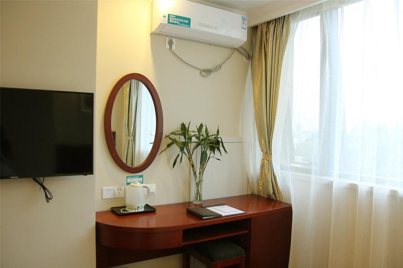 Greentree Inn Jiangsu Wuxi Dongting Leather City Express Hotel Екстериор снимка